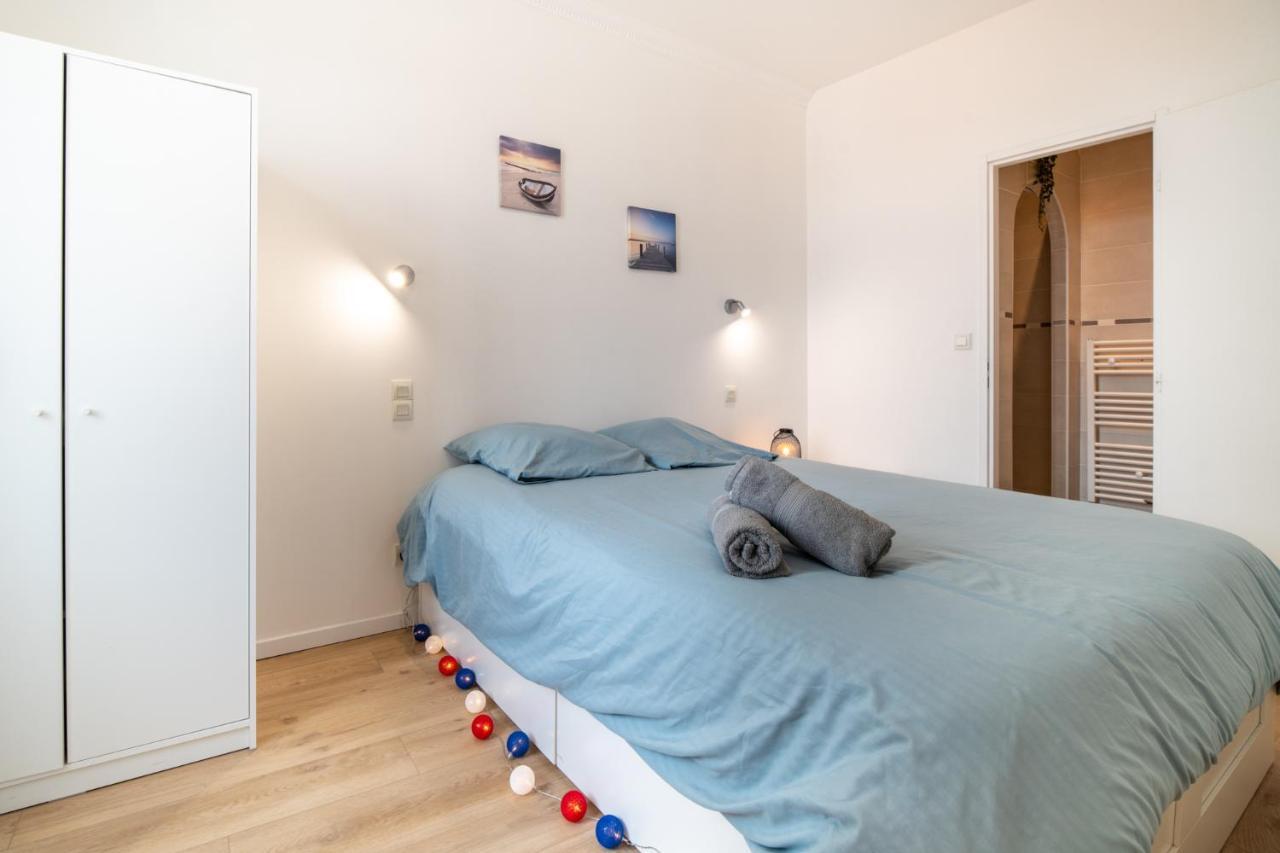 Private Independant Flat - Lourdes City Center - 2 Balconies Bagian luar foto
